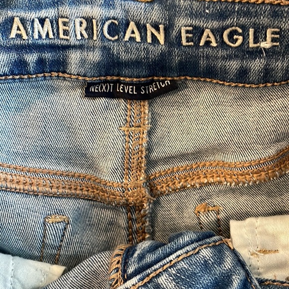 American Eagle jean shorts size 0. - Picture 3 of 5